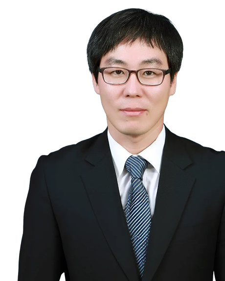 이성철 교수님_프로필 사진 2